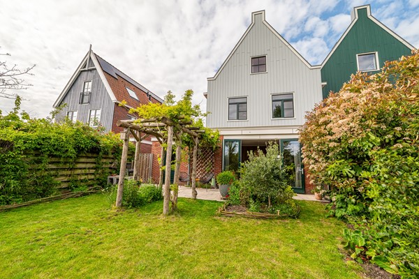 Landsmeer, Zuiderzeelaan 27-15.jpg